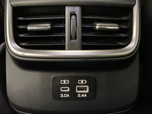 Used 2024 Subaru Outback Premium AWD/4WD image 13