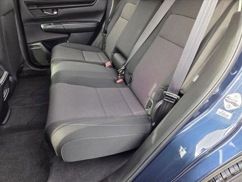 Used 2024 Honda CR-V LX image 17