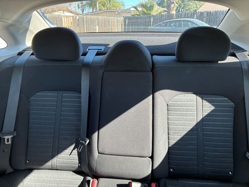 Used 2025 Kia K5 LXS image 39