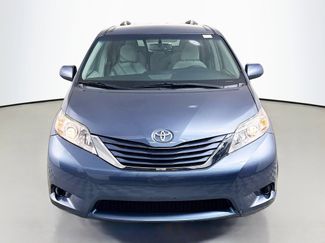 Used 2017 Toyota Sienna LE FWD video 2
