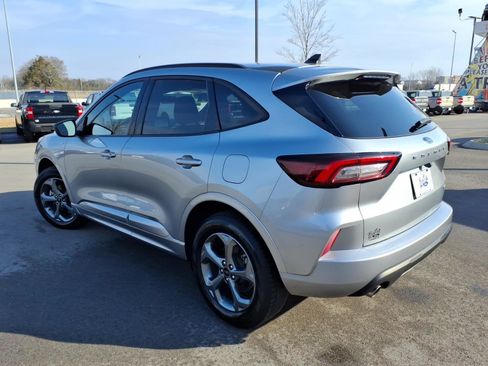 Certified 2024 Ford Escape ST-Line image 5