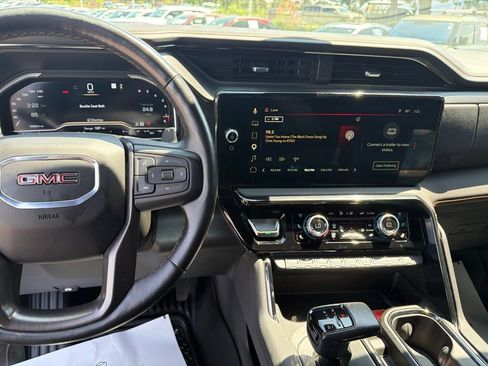 Used 2022 GMC Sierra 1500 AT4 w/ AT4 Preferred Package AWD/4WD image 26