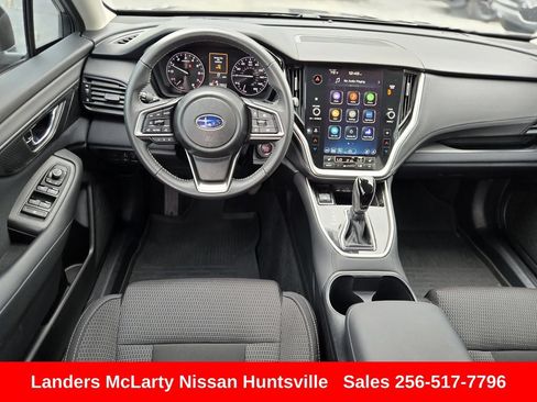 Used 2025 Subaru Outback Premium AWD/4WD image 15