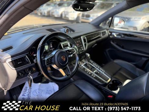 Used 2017 Porsche Macan S image 15