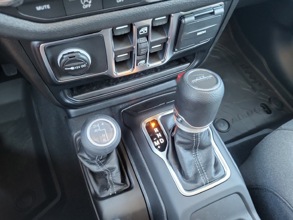 New 2026 Jeep Gladiator Sport AWD/4WD image 23