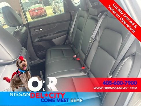 New 2025 Nissan Murano SL w/ Cargo Package AWD/4WD image 10