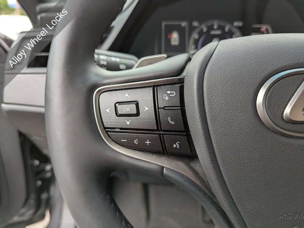 Used 2022 Lexus ES 350 w/ Premium Package FWD image 17