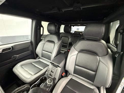 Used 2024 Ford Bronco Big Bend image 38