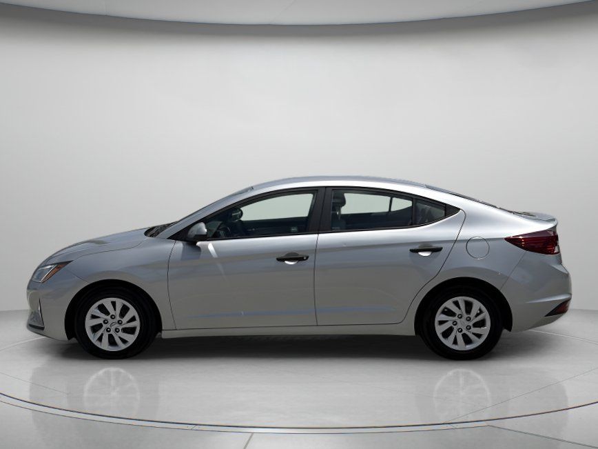 Used 2020 Hyundai Elantra SE FWD image 5