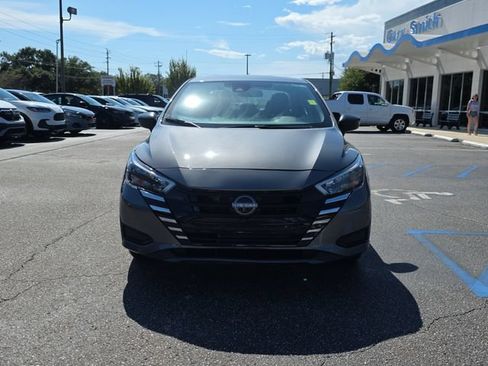 Used 2025 Nissan Versa S w/ Trunk Package FWD image 9