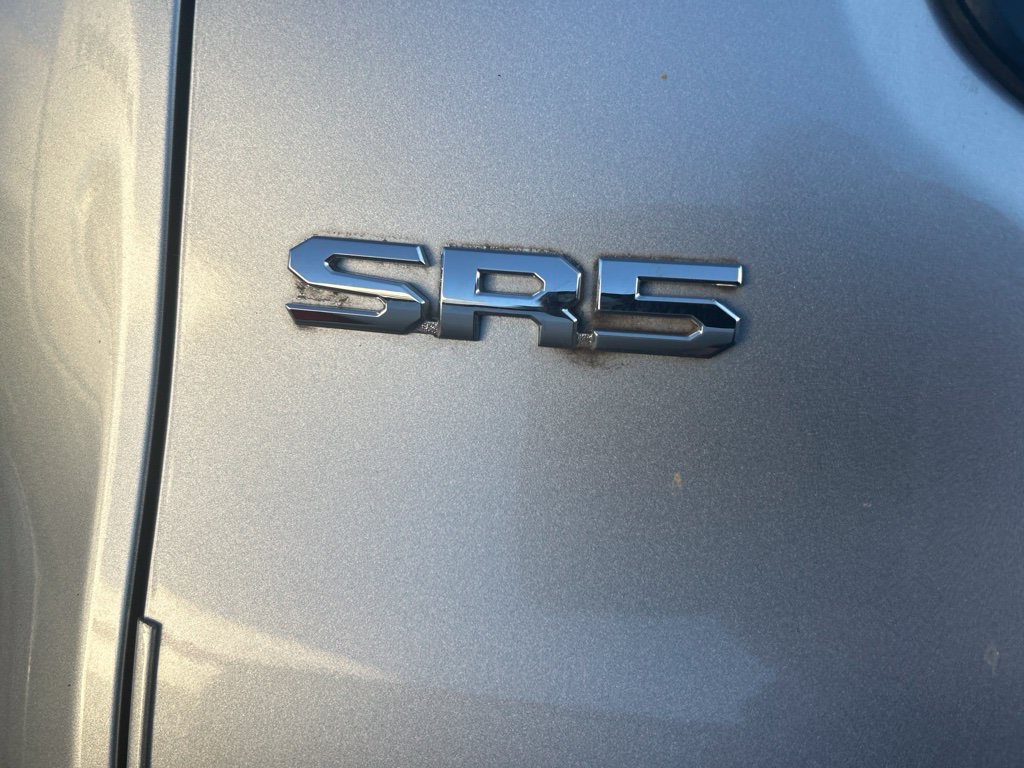 Used 2024 Toyota Tacoma SR5 RWD image 3