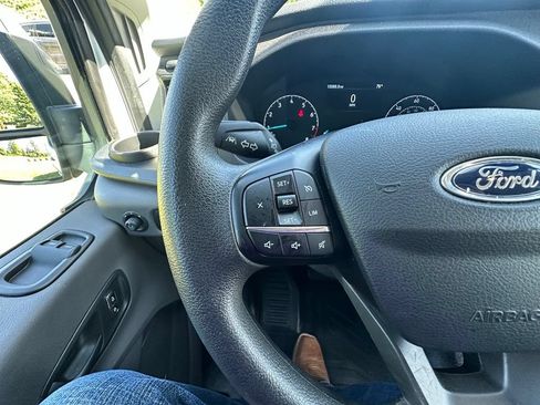 Used 2025 Ford Transit 250 Low Roof w/ Exterior Upgrade Package RWD image 15