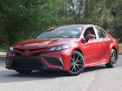 Used 2024 Toyota Camry SE w/ Convenience Package