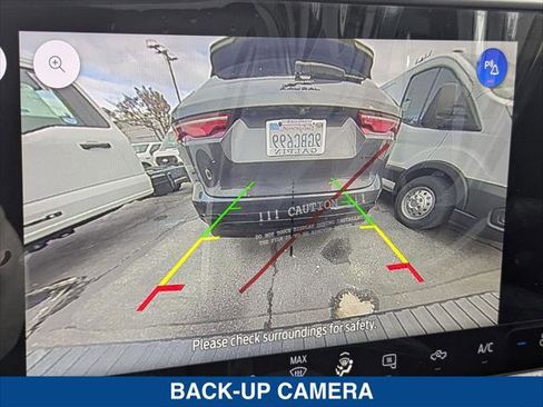 New 2025 Ford Maverick XLT w/ XLT Luxury Package image 17