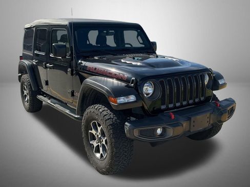 Used 2022 Jeep Wrangler Unlimited Rubicon w/ Cold Weather Group AWD/4WD image 2