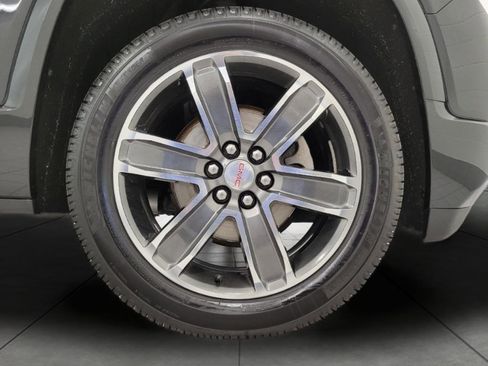 Used 2019 GMC Acadia Denali w/ LPO, Floor Liner Package image 3