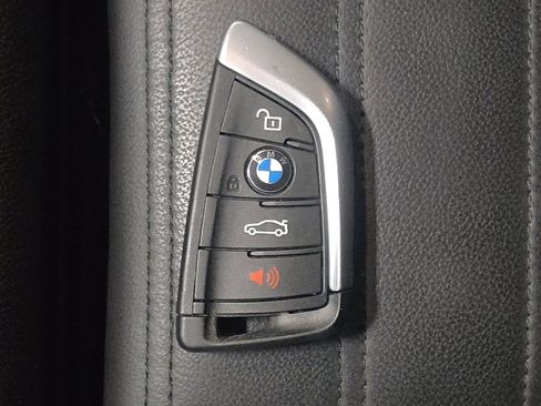 Used 2019 BMW X4 xDrive30i w/ M Sport Package 2 AWD/4WD image 32