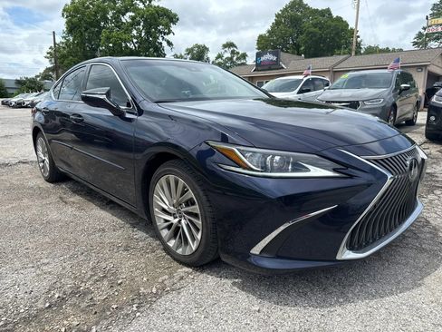 Used 2019 Lexus ES 350 w/ Accessory Package FWD image 1