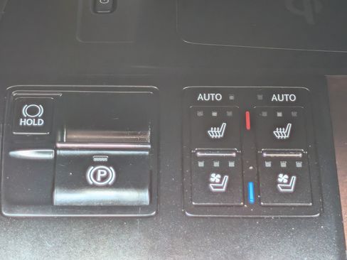 Used 2021 Lexus RX 350 AWD w/ Premium Package image 28