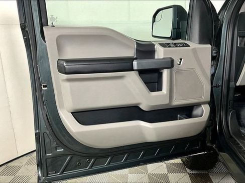 Used 2018 Ford F150 XLT image 22