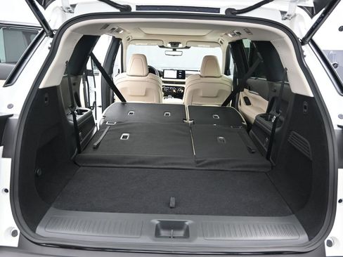 Used 2025 INFINITI QX60 Luxe w/ Vision Package image 26