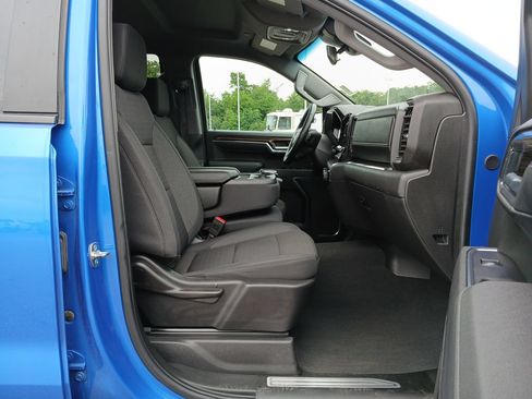 Certified 2025 Chevrolet Silverado 1500 LT AWD/4WD image 29