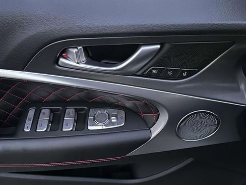 Used 2025 Genesis G70 3.3T Advanced w/ Sport Prestige Package image 13