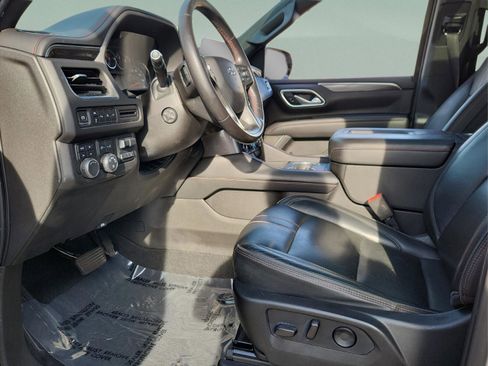 Used 2021 Chevrolet Tahoe RST w/ Luxury Package image 15