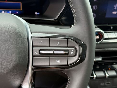 New 2026 Chevrolet Colorado LT RWD image 24