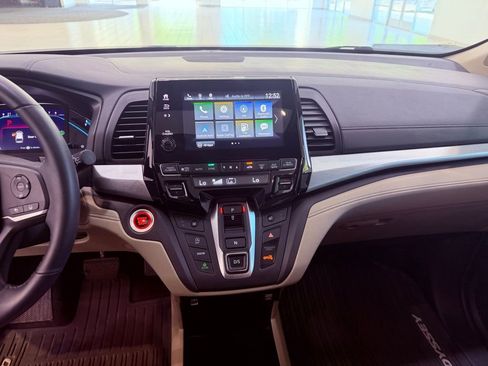 Used 2023 Honda Odyssey EX-L image 24