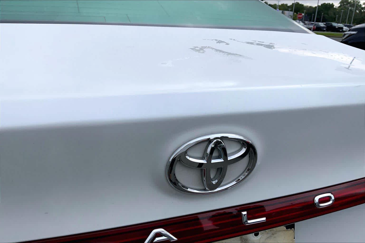Used 2019 Toyota Avalon XLE w/ Moonroof Package FWD image 31