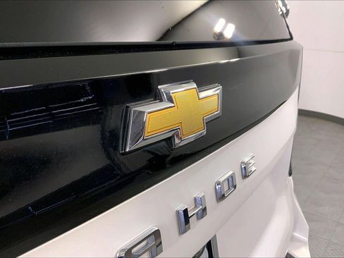 Used 2025 Chevrolet Tahoe High Country w/ Sun And Tow Package AWD/4WD image 31