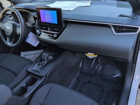 Certified 2026 Toyota Corolla Cross SE image 30