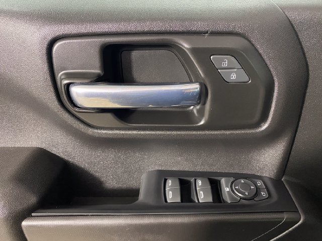 Used 2022 Chevrolet Silverado 1500 Custom Trail Boss w/ Safety Confidence Package AWD/4WD image 13