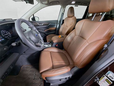 Used 2026 Subaru Ascent Touring AWD/4WD image 2