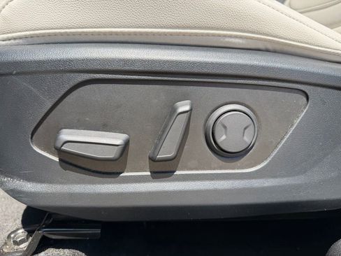 Used 2025 Hyundai Tucson SEL FWD image 8