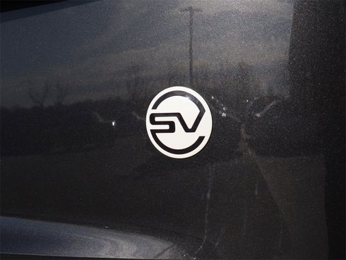 Certified 2023 Land Rover Range Rover SV image 35