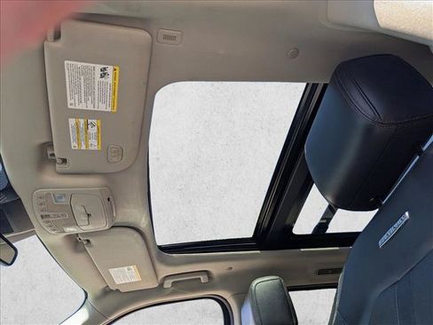 Used 2019 Ford Expedition Platinum RWD image 16