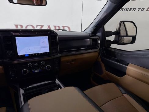 Used 2023 Ford F350 Lariat w/ Tow Technology Package AWD/4WD image 29