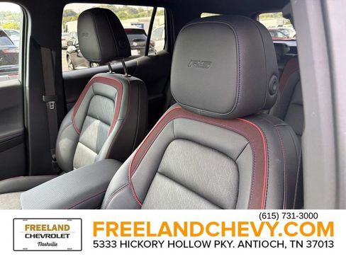 Used 2025 Chevrolet Equinox RS w/ Convenience Package III FWD image 23