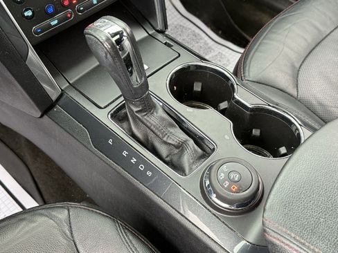 Used 2018 Ford Explorer Sport w/ Equipment Group 401A image 25