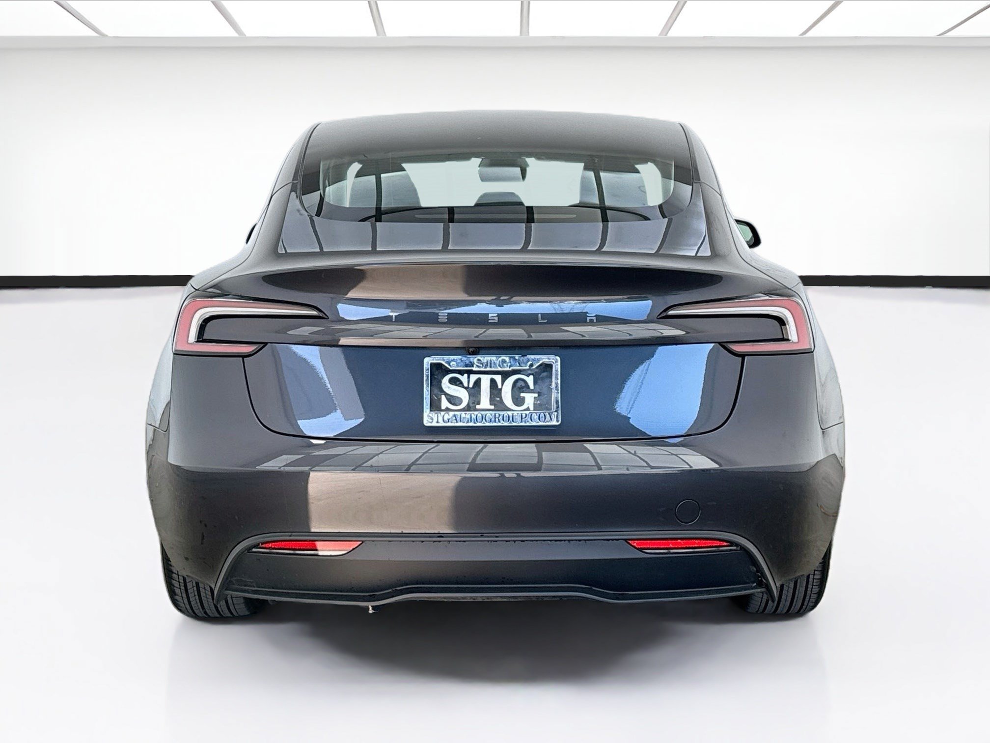 Used 2025 Tesla Model 3 RWD image 5