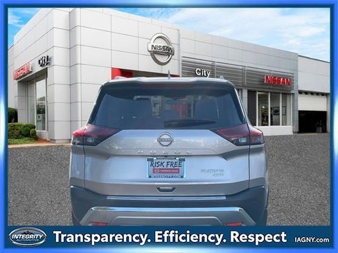 Certified 2023 Nissan Rogue Platinum w/ Platinum Premium Package image 7