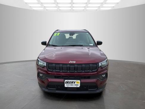 Used 2022 Jeep Compass Latitude AWD/4WD image 2