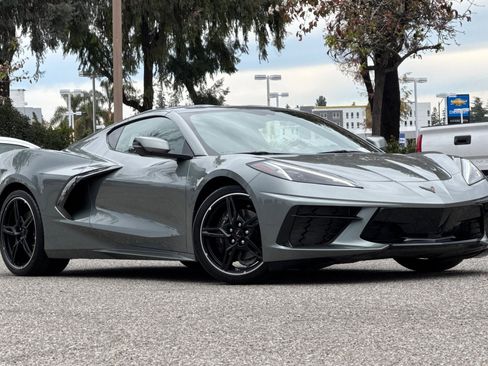 Used 2023 Chevrolet Corvette Stingray Coupe w/ 1LT image 2