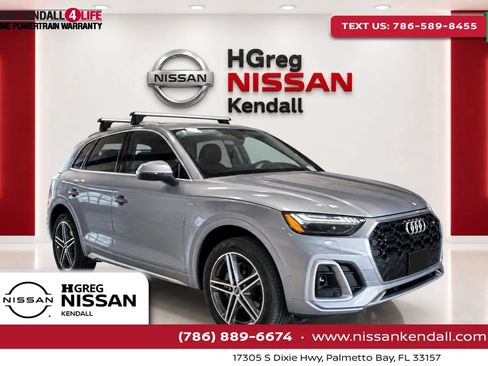 Used 2021 Audi Q5 e Prestige w/ Prestige Package AWD/4WD image 1