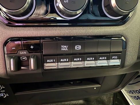 New 2026 RAM 3500 Tradesman w/ Chrome Appearance Group A image 32