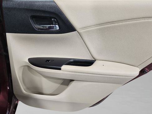 Used 2016 Honda Accord EX-L image 28