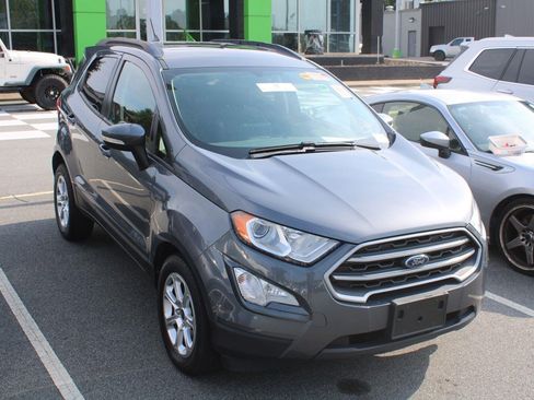 Used 2021 Ford EcoSport SE FWD image 3