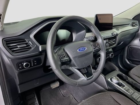 Certified 2023 Ford Escape Active FWD image 11
